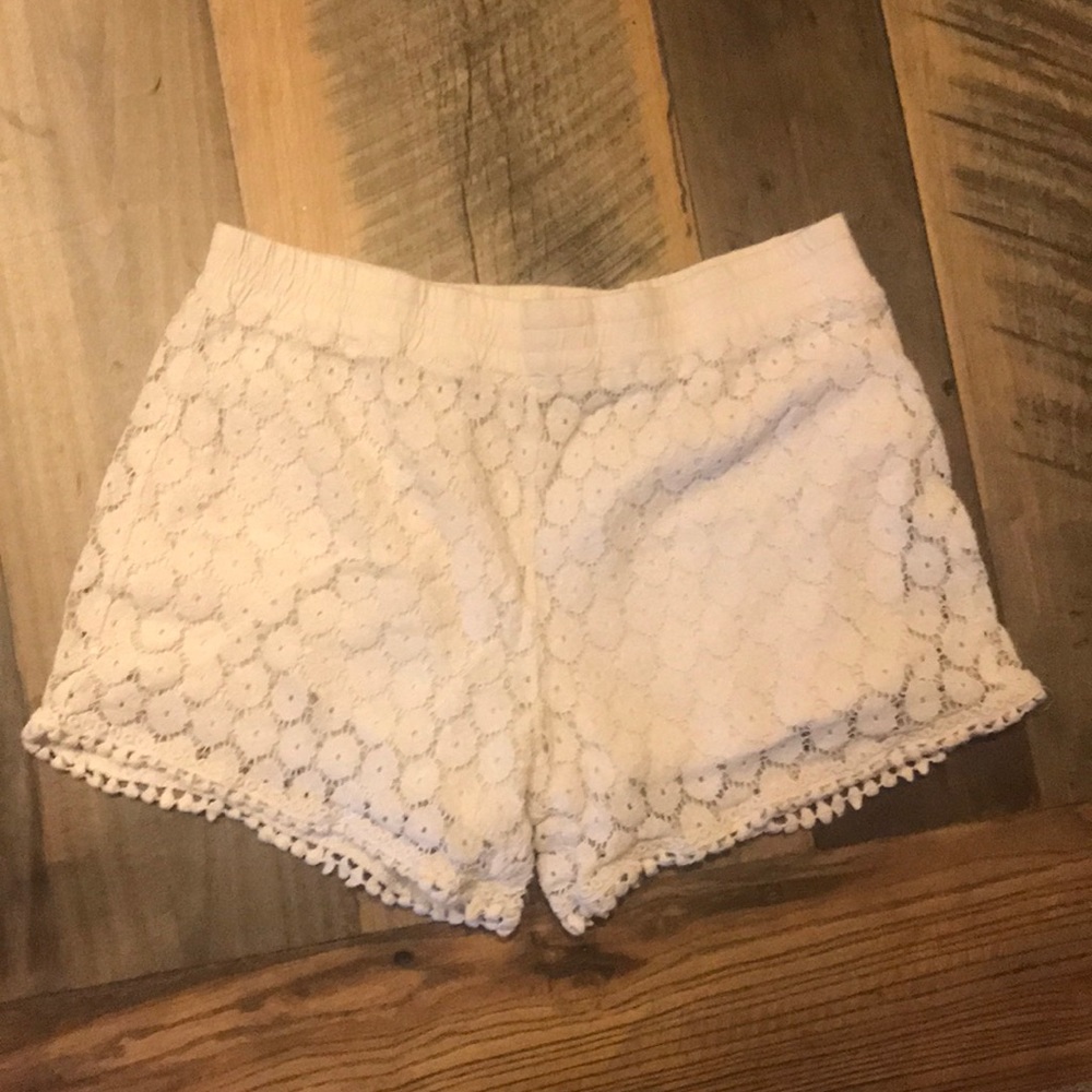 Girls laced white shorts